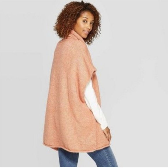 Universal Thread Plus Size Women's Poncho Sweater OSFM Plus - Picture 1 of 4